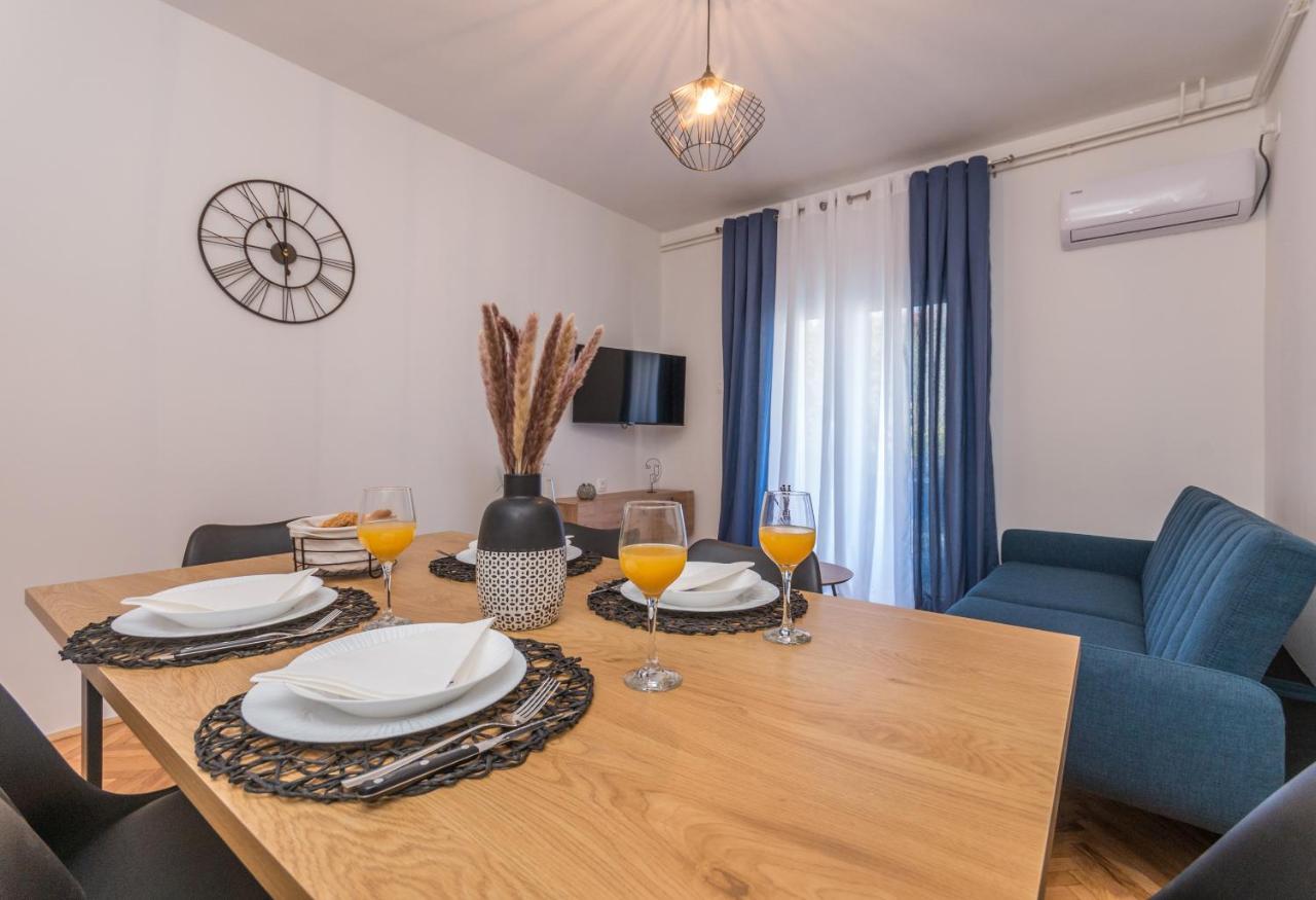 Apartmani A&M Biograd Na Moru Ngoại thất bức ảnh