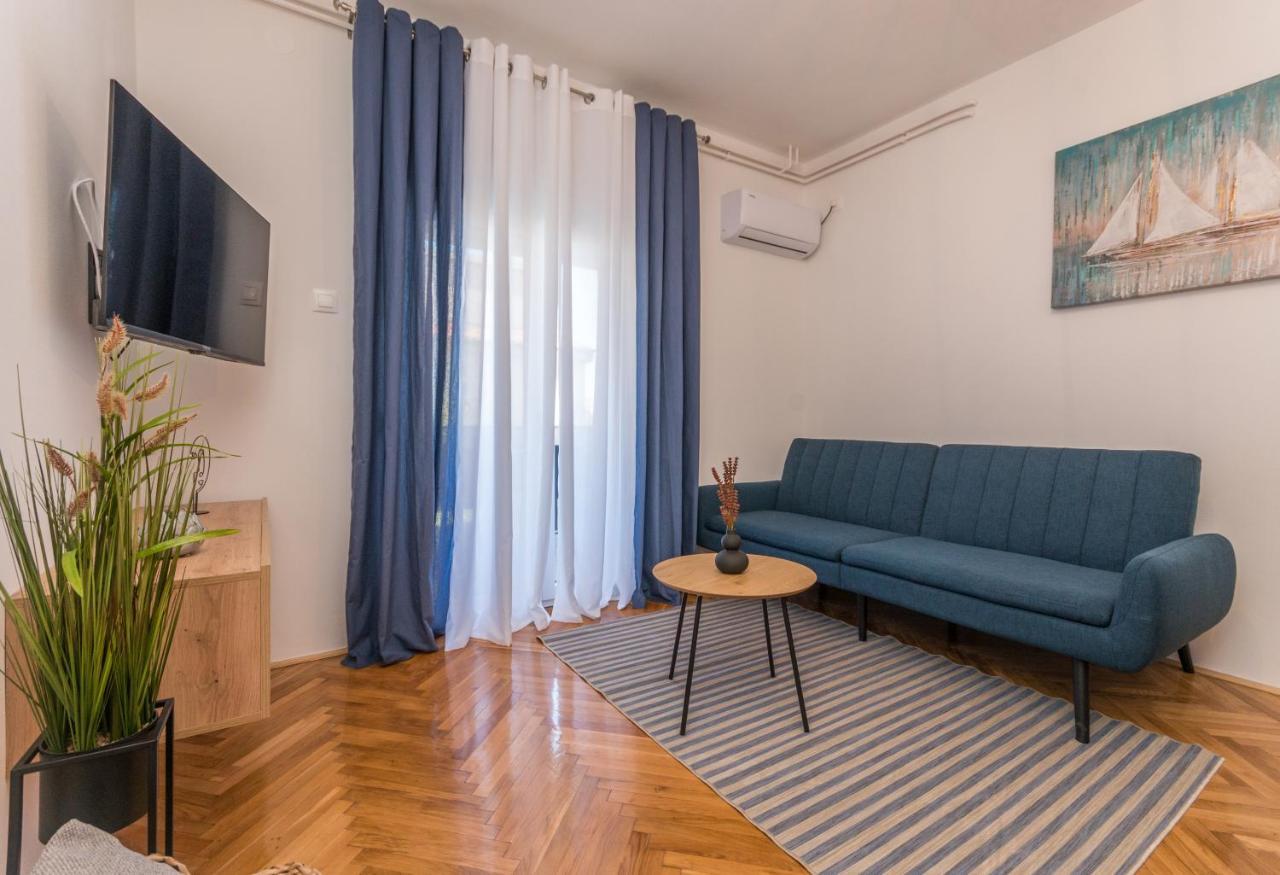 Apartmani A&M Biograd Na Moru Ngoại thất bức ảnh
